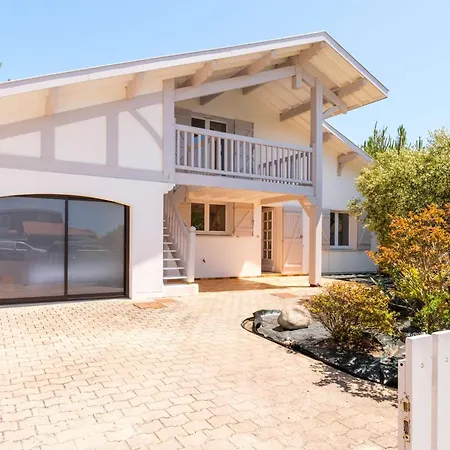 Villa Avec Piscine Pour 12 Personnes