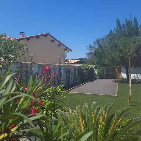 Villa Avec Piscine Pour 12 Personnes Biscarrosse-Plage