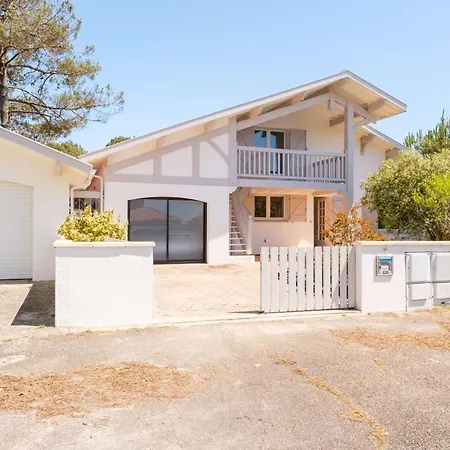 Villa Avec Piscine Pour 12 Personnes *